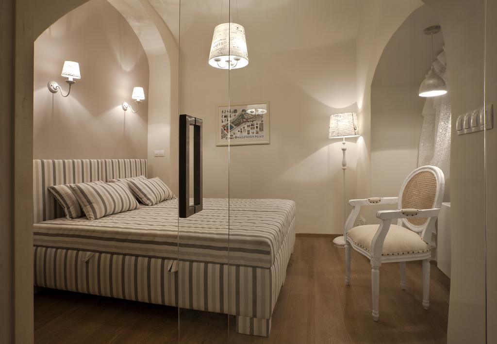 Igor And David Apartments Prague Room photo